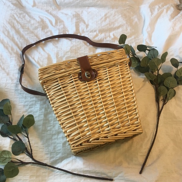 Vintage Other - Vintage | Picnic Basket